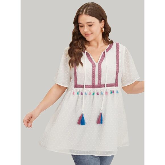 1X 14 16 Plus Size White BloomChic Boho Tassel Embroidered V Neck Blouse Top - Picture 1 of 10